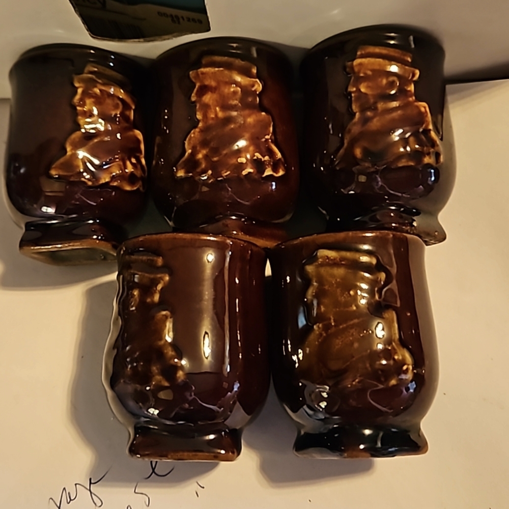 Small Japan cups